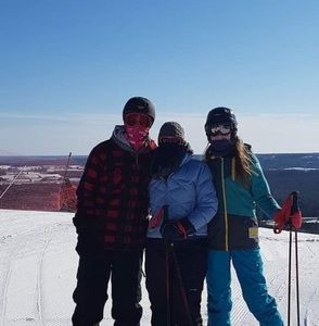 Meet your Posher, Keri a